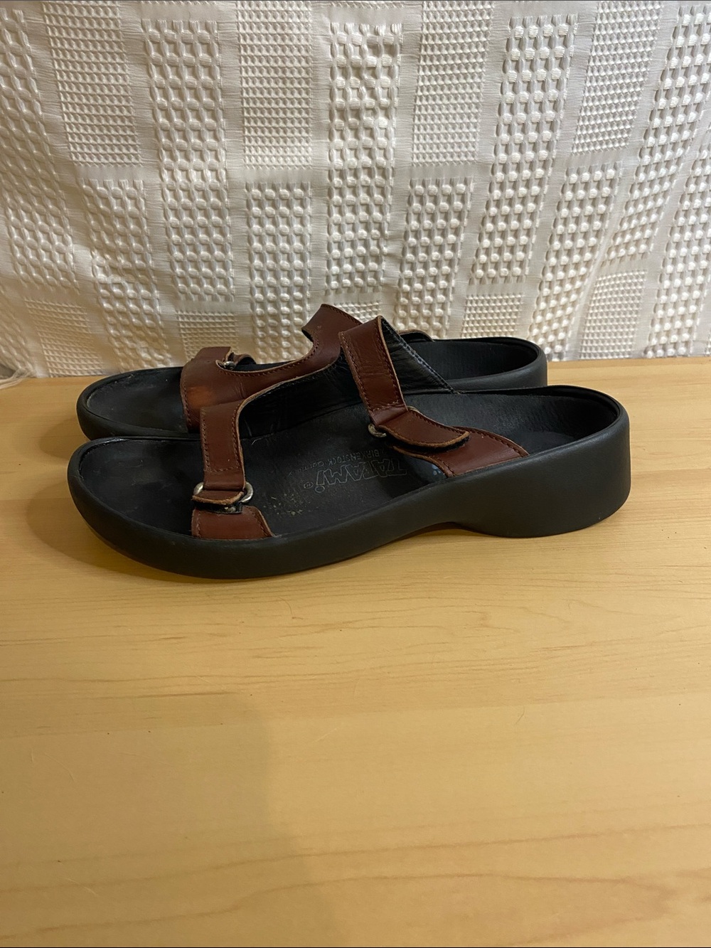 Birkenstock Tatami brown sandals ladies size 10 men's size 8